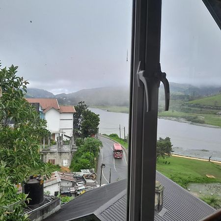 נוארה אליה Creek View Inn מראה חיצוני תמונה