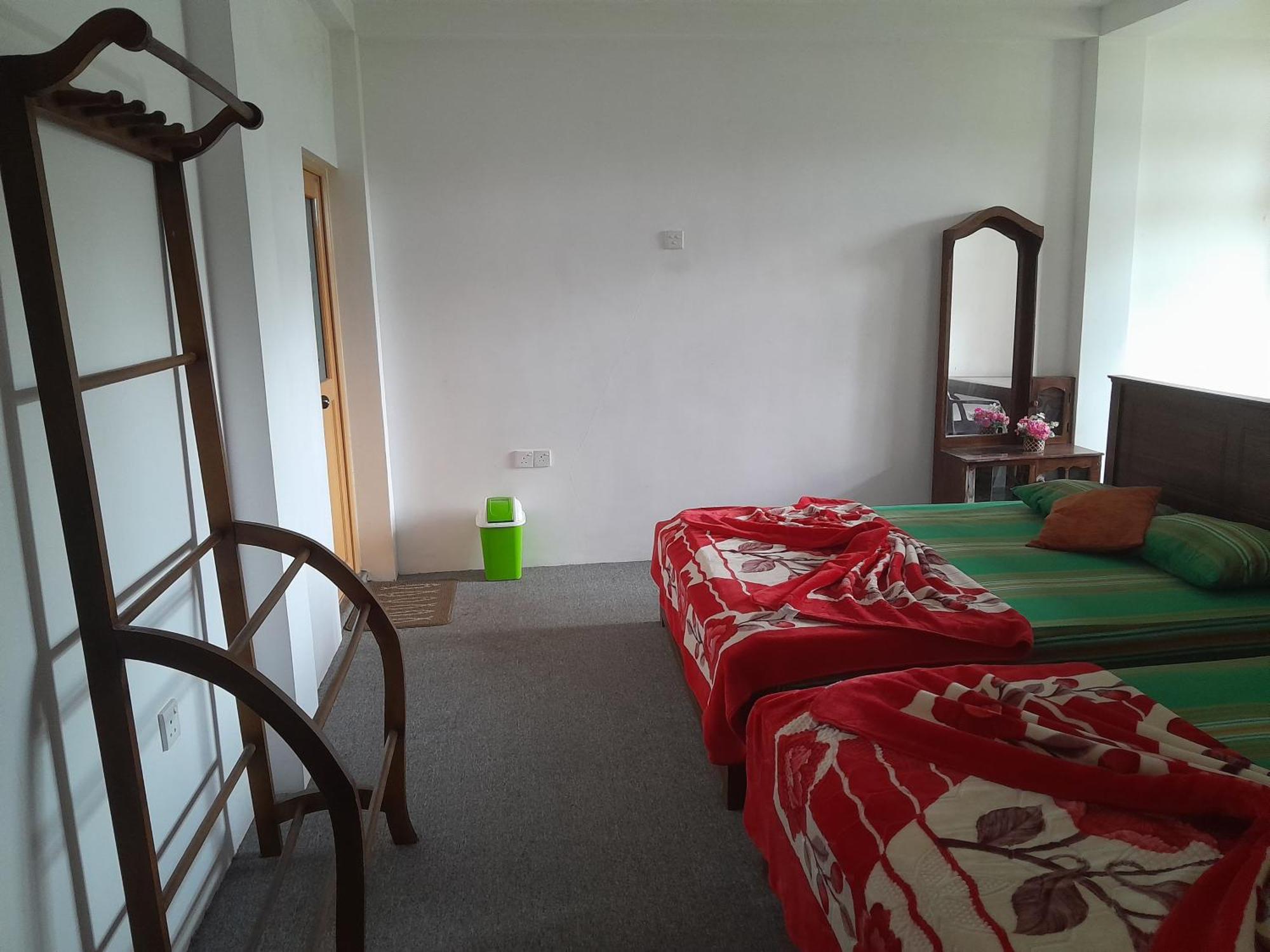נוארה אליה Creek View Inn מראה חיצוני תמונה