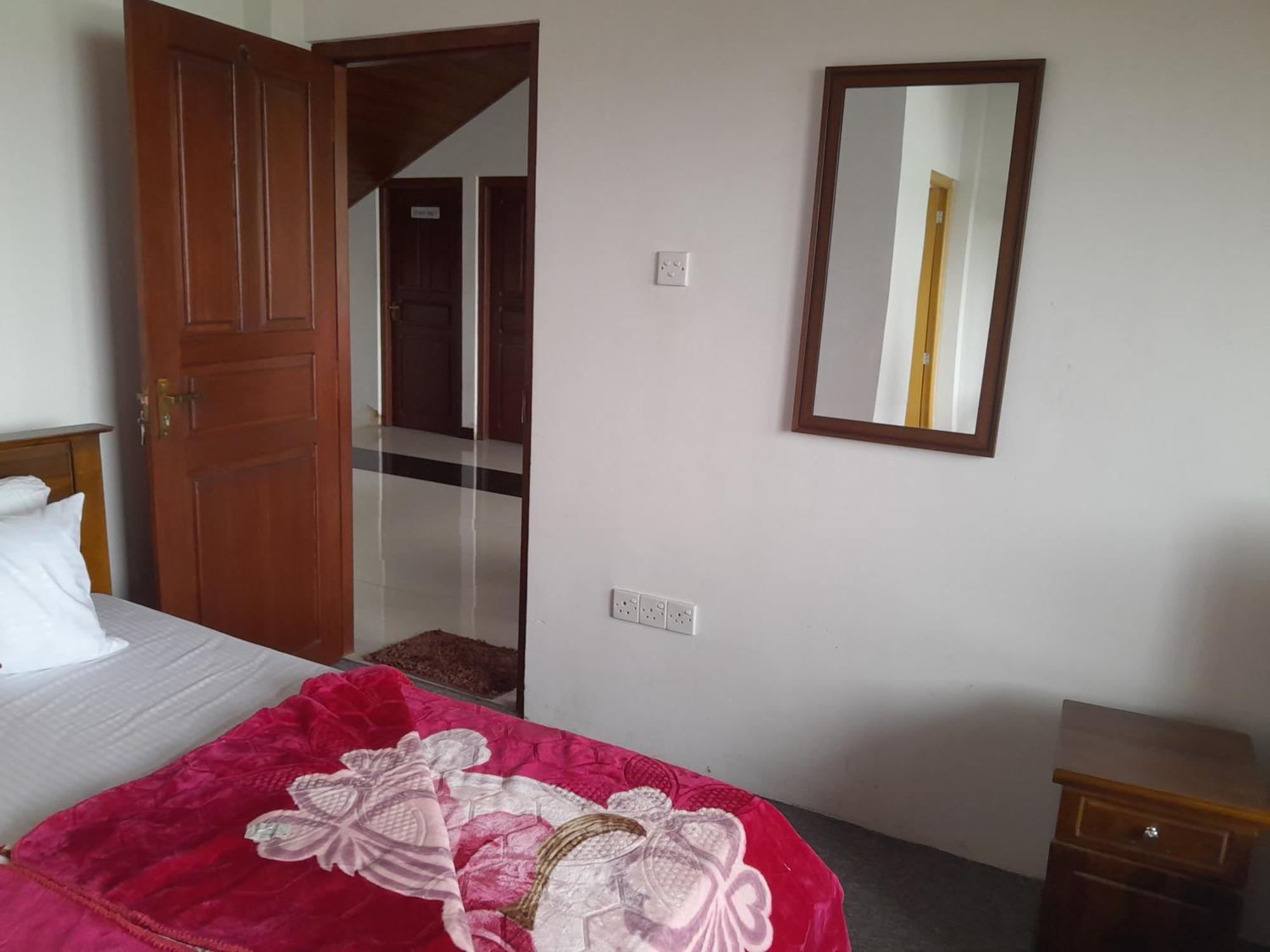 נוארה אליה Creek View Inn מראה חיצוני תמונה