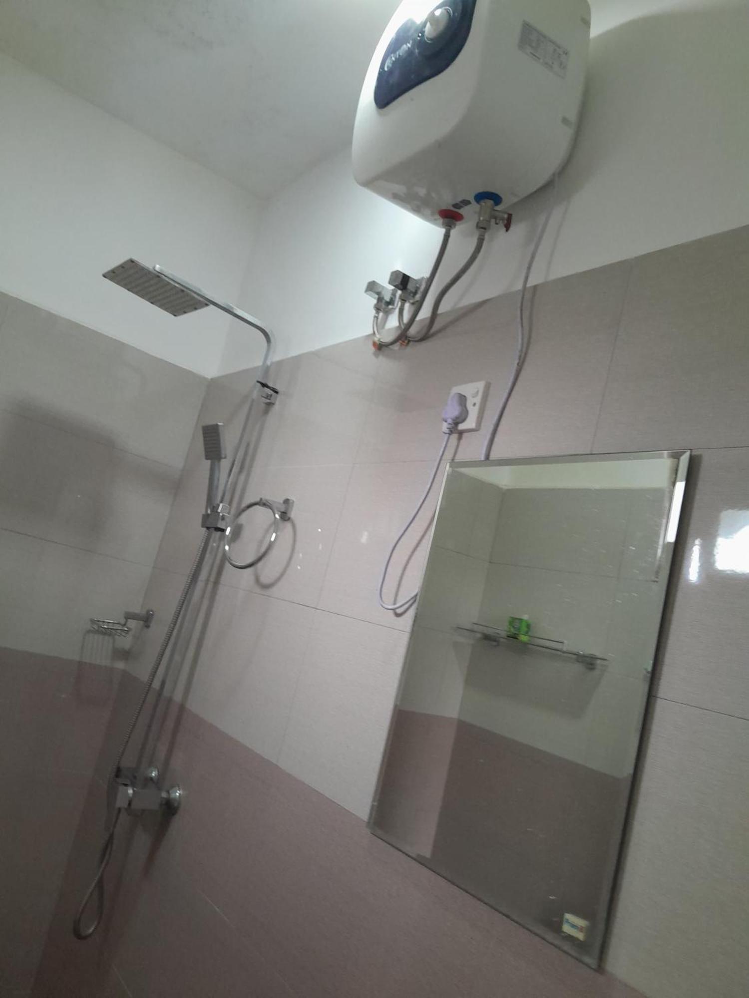 נוארה אליה Creek View Inn מראה חיצוני תמונה