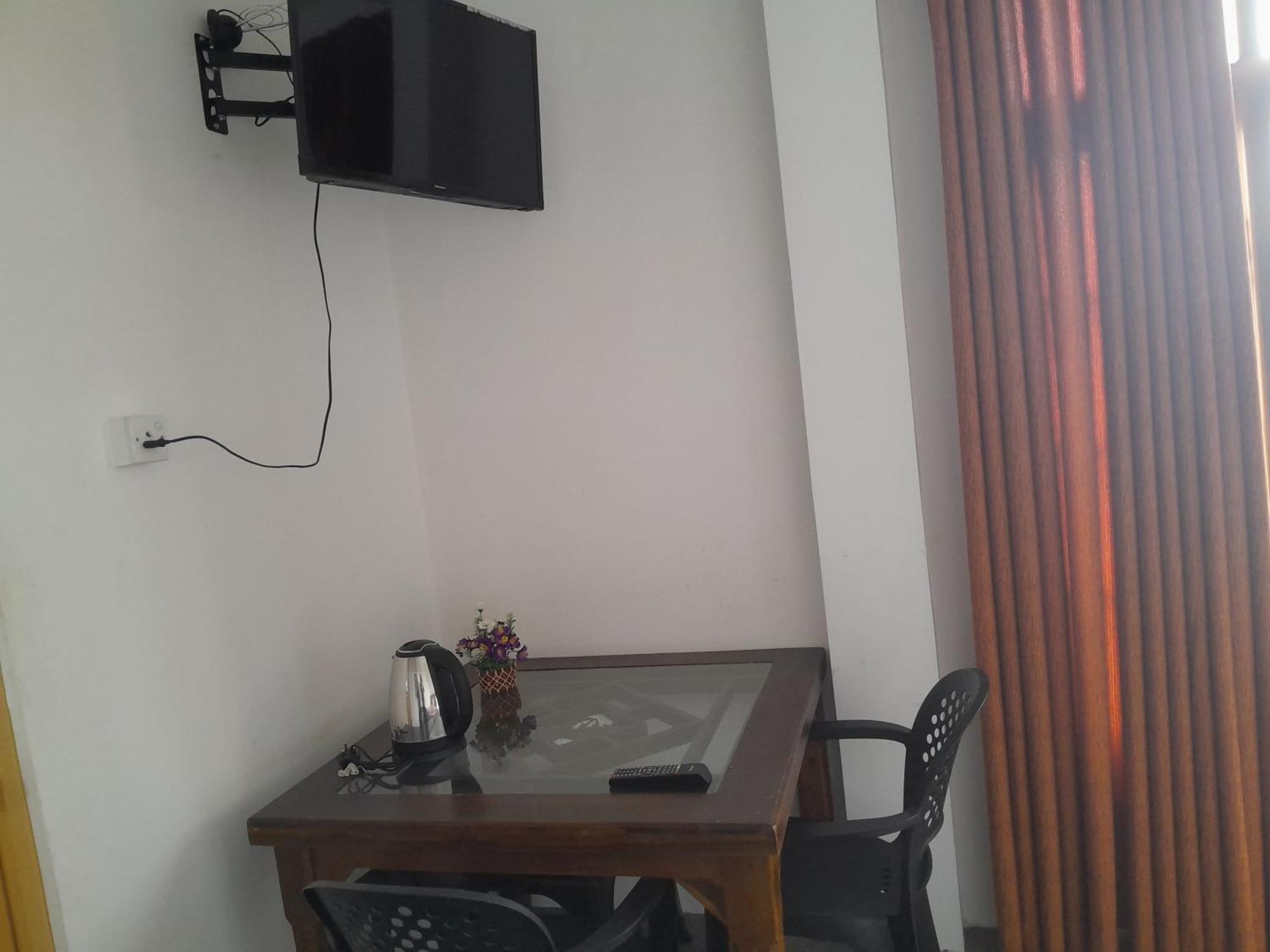 נוארה אליה Creek View Inn מראה חיצוני תמונה